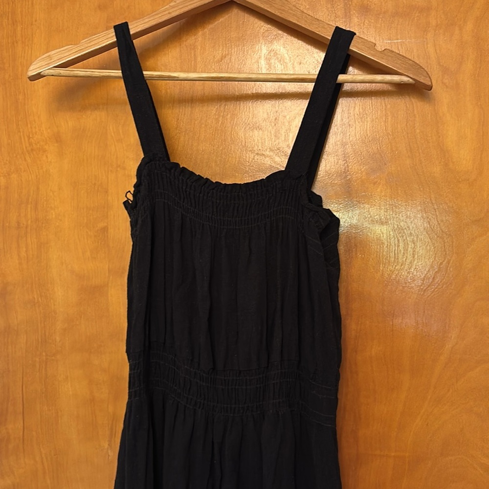 Lisa Says Gah Black Midi Dress